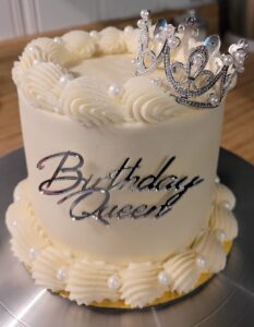 Birthday Queen Cake: Simple Recipe and Elegant Design