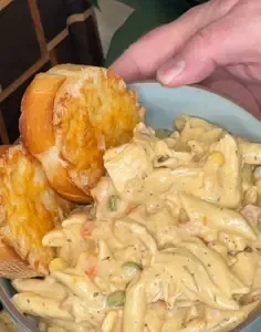 Crock Pot Chicken Pot Pie Pasta